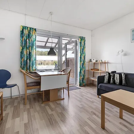 Cozy Close To The Neksø